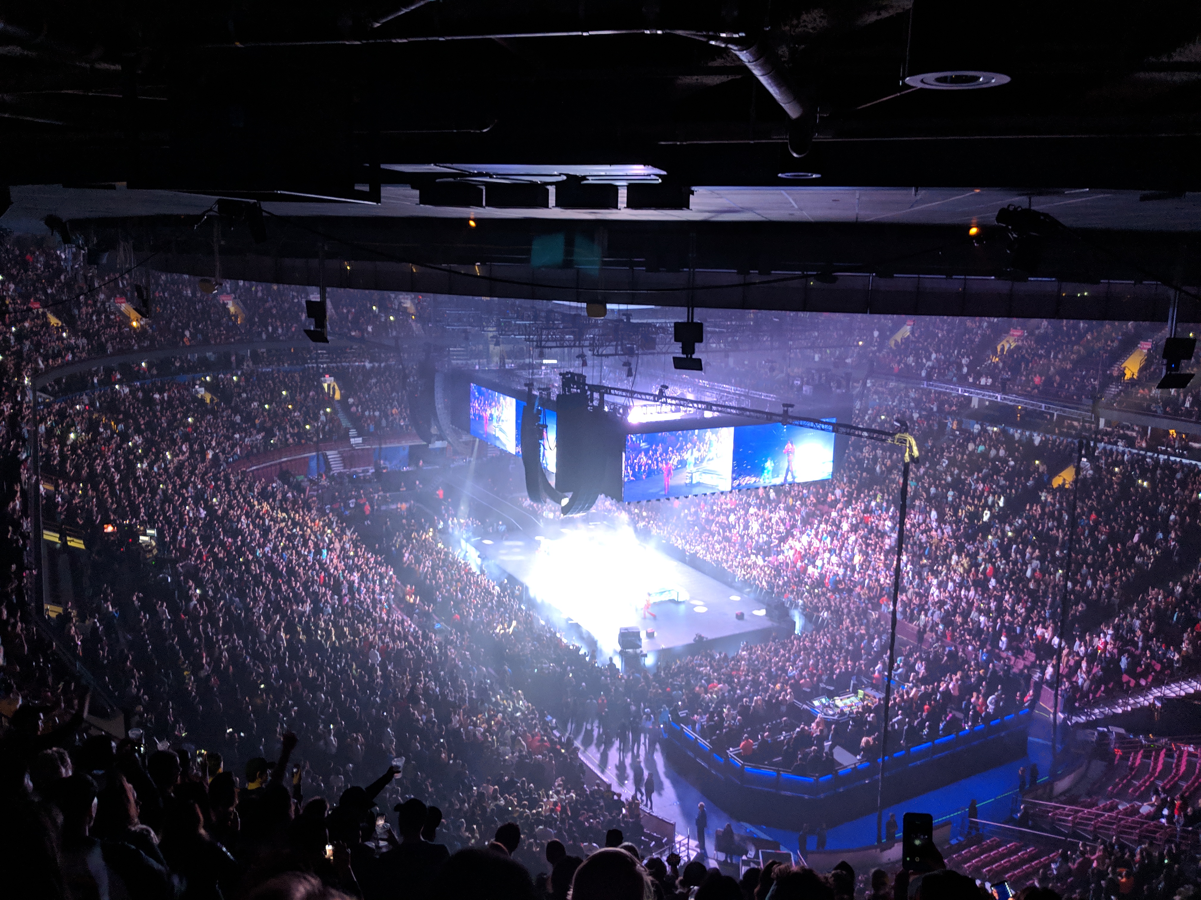 payless sports arena